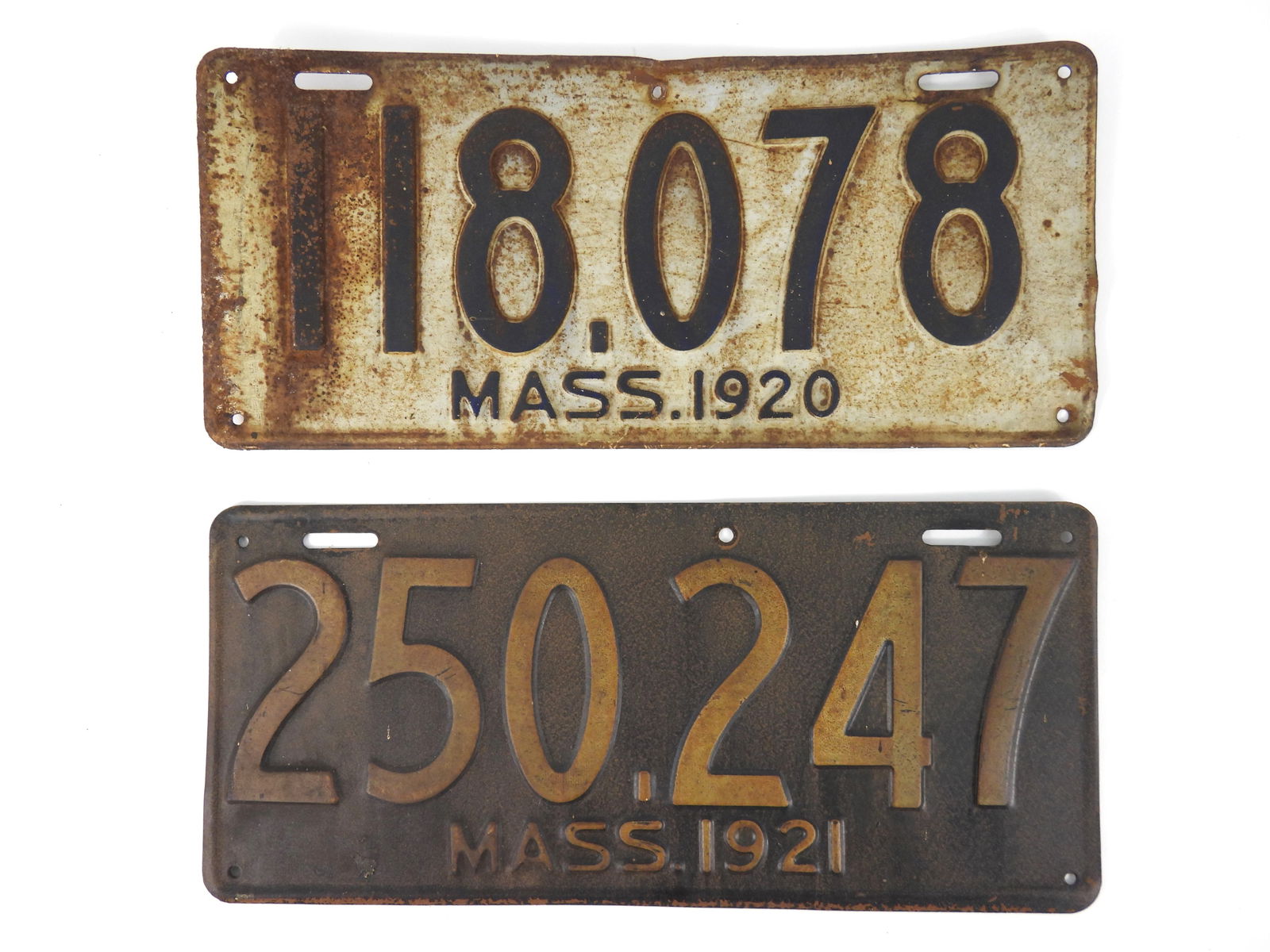 1920 &1921 Massachusetts License Plates (1 of 9)
