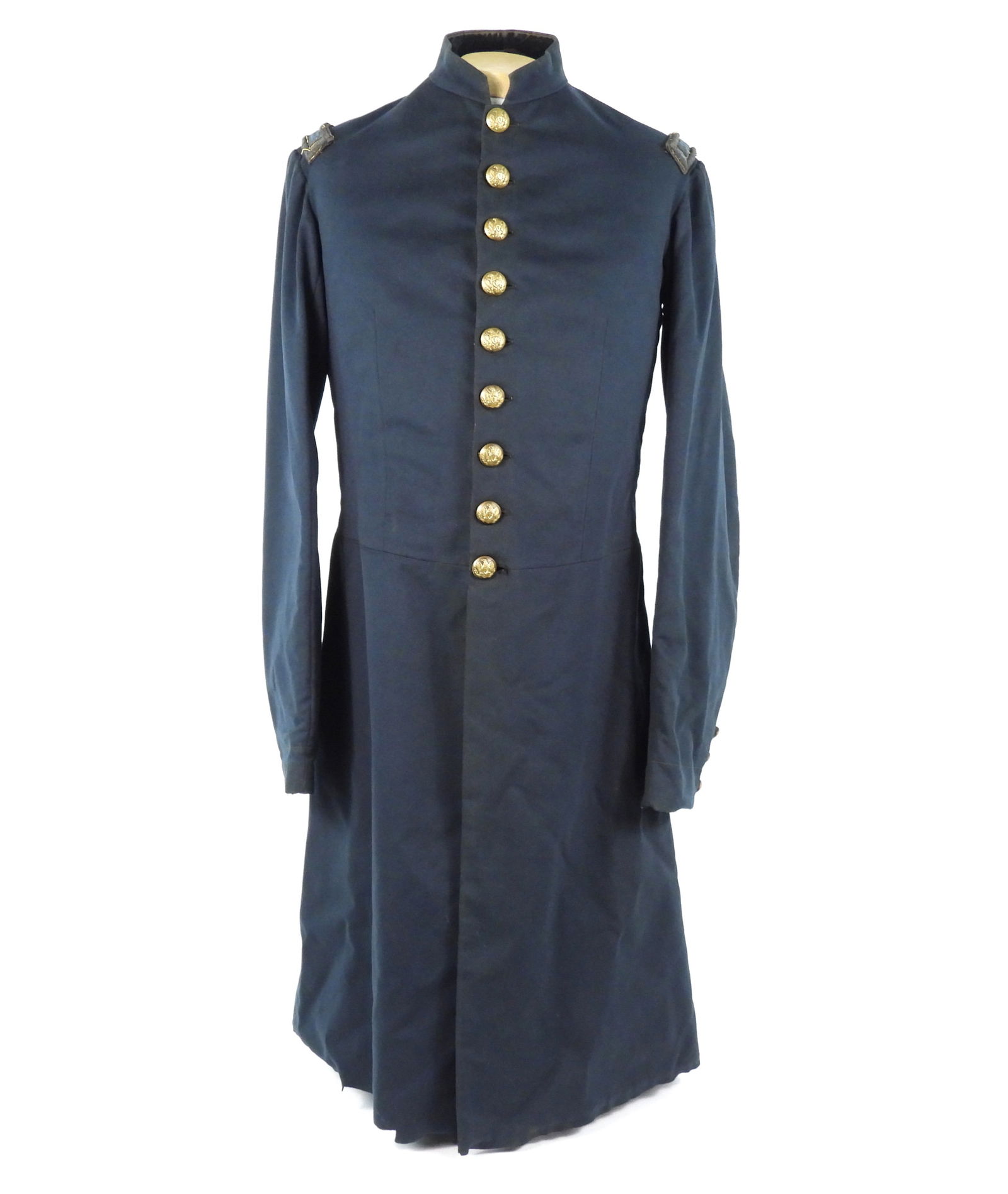 Civil War Infantry Lieutenant's Frock Coat (1 of 10)