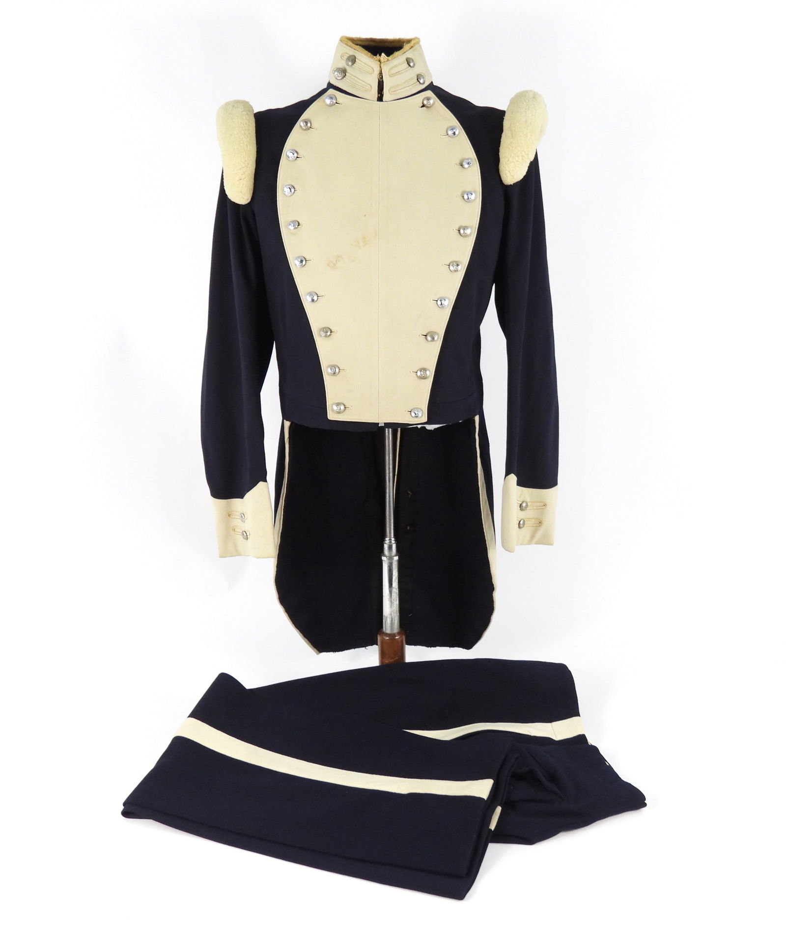 Richmond Light Infantry Blues Uniform (1 of 12)