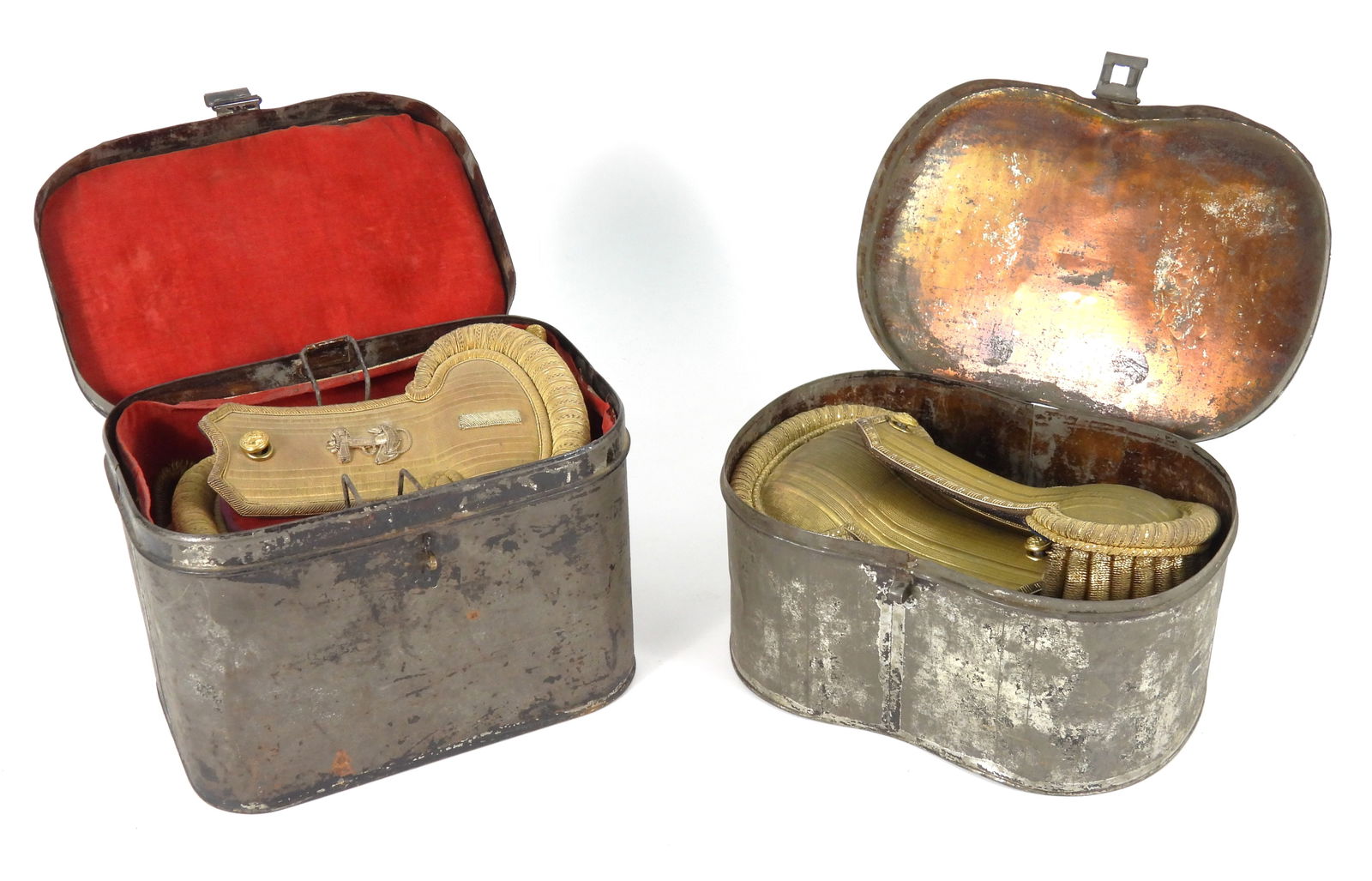 Two Pairs of US Navy Officer's Dress Epaulets (1 of 8)