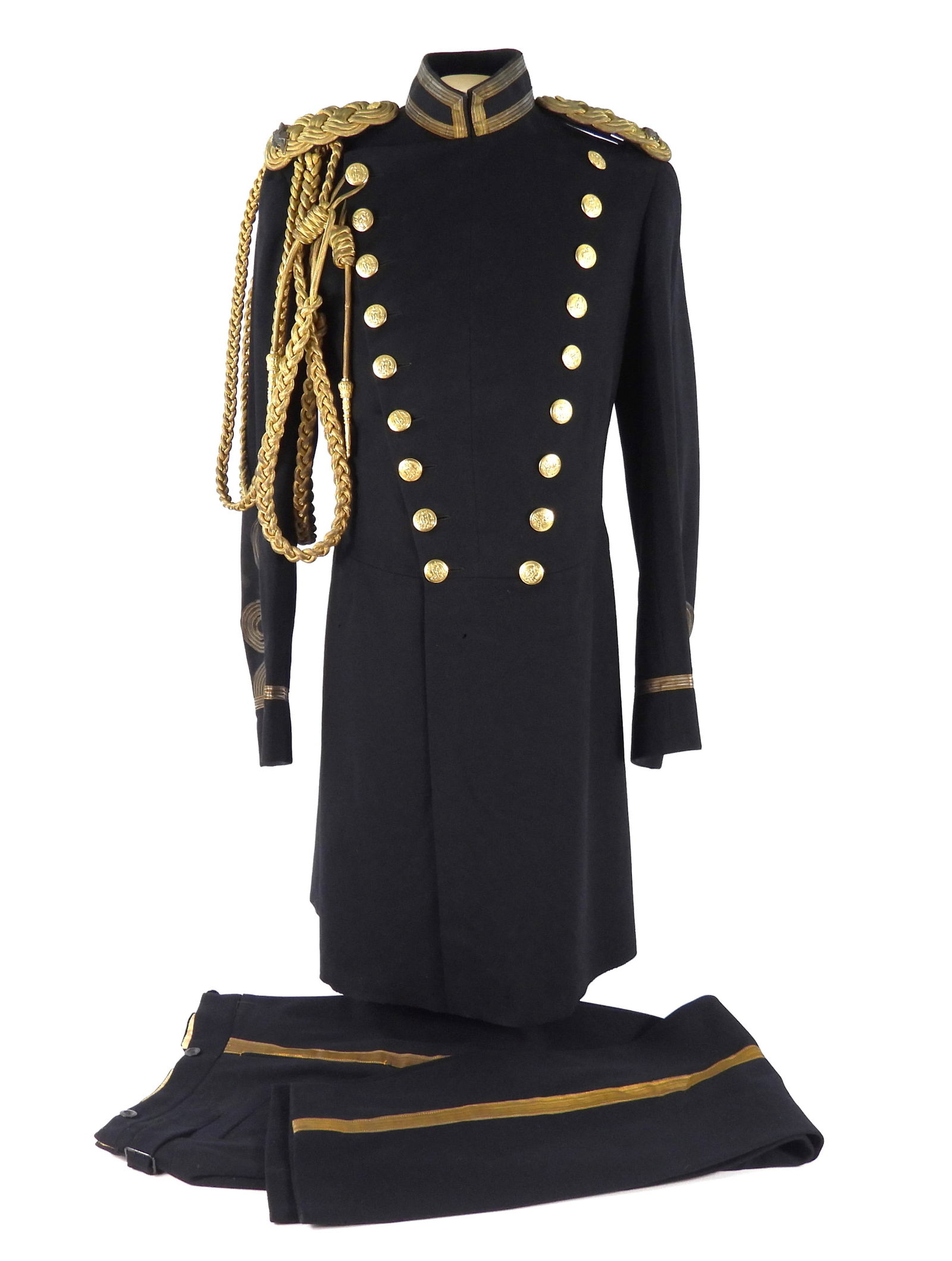 Virginia Double Breasted Frock Coat and Trousers (1 of 11)