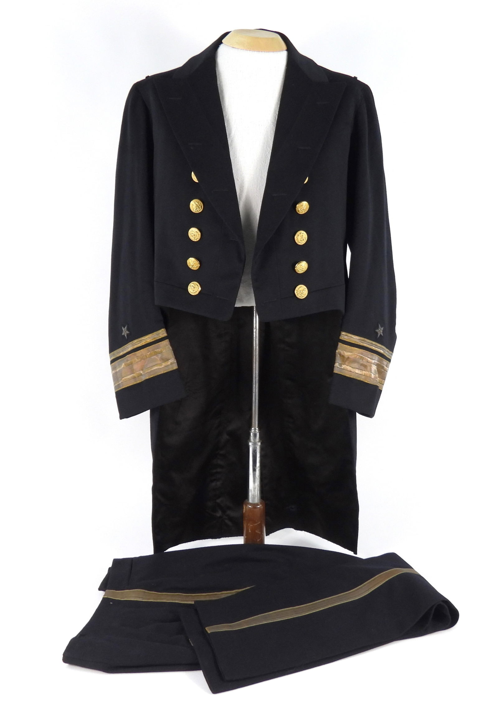 USN Dress Uniform of Admiral Walter F. Worthington (1 of 10)