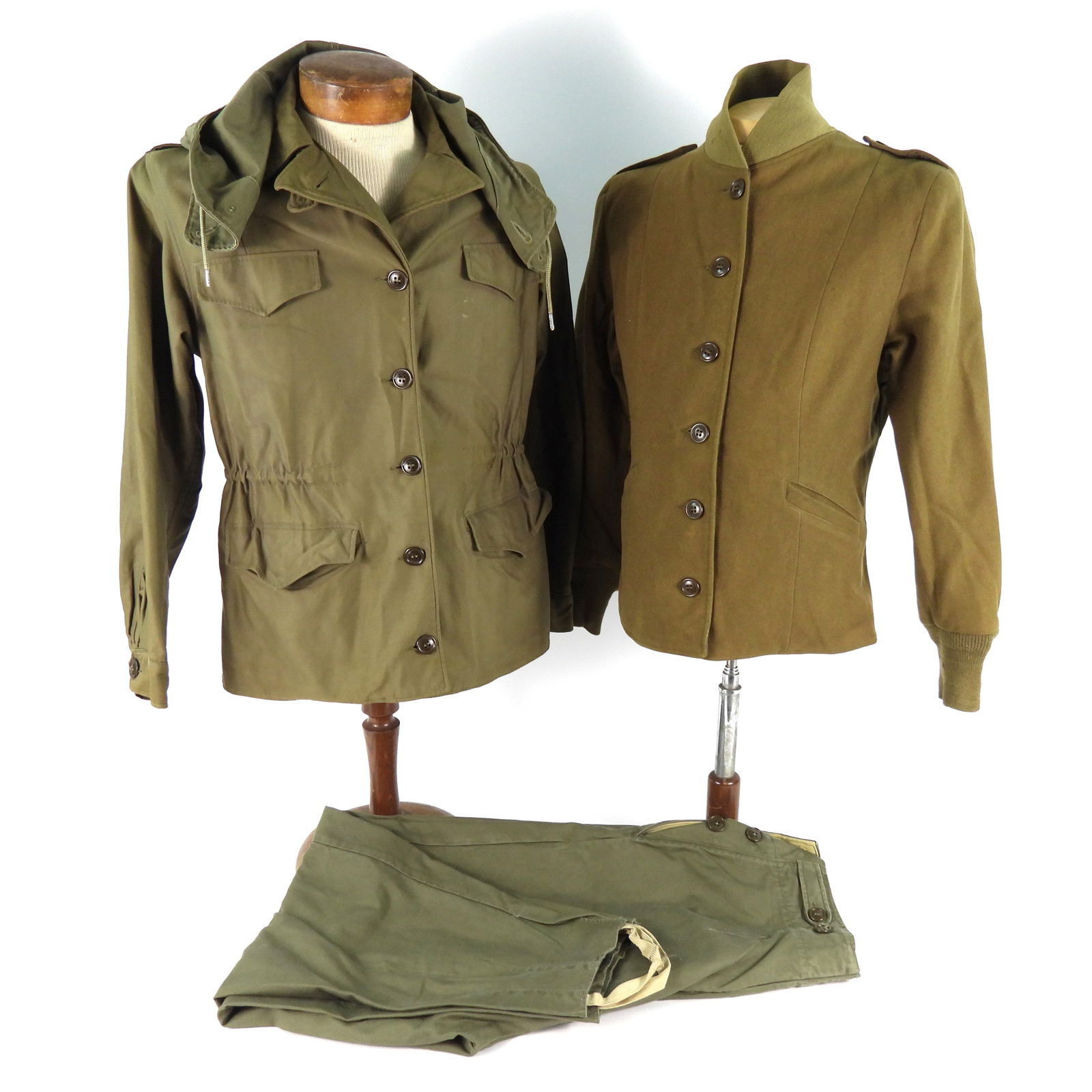 WWII Woman's Army Corps M-1943 Uniform (1 of 14)