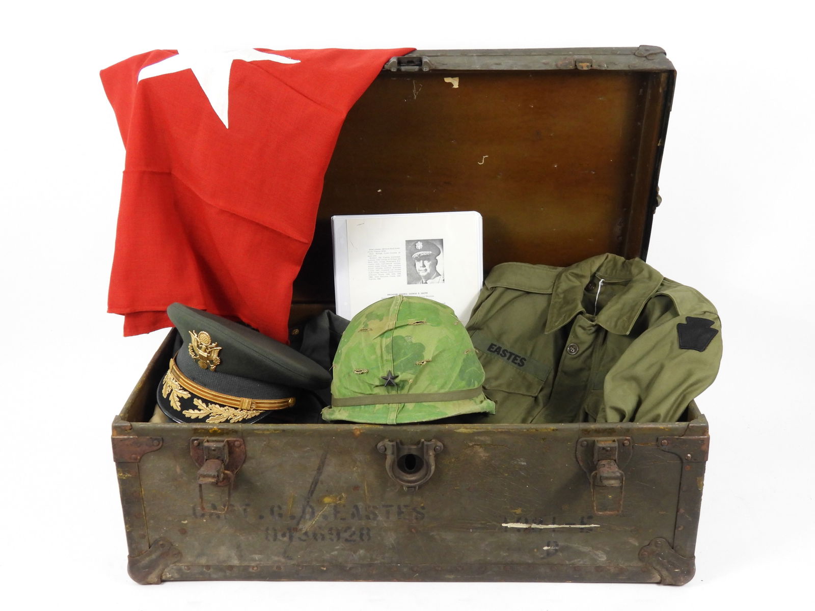 Trunk and Uniforms of General George Eastes (1 of 14)