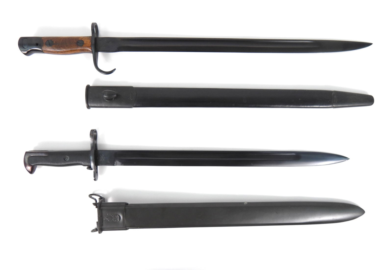 2PC WWI & WWII Bayonets (1 of 11)