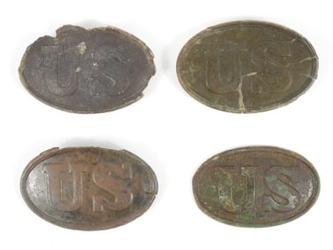 Four Dug US Belt Plates