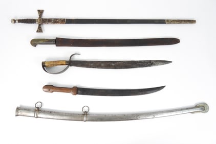 Grouping Of Edged Weapons And Scabbard