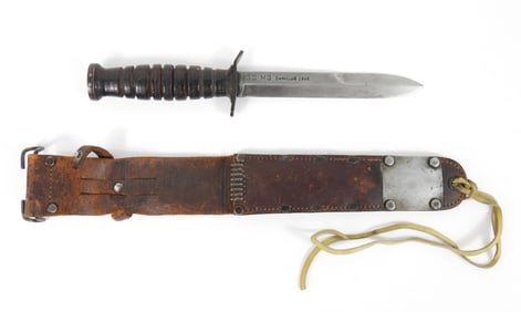 WWII U.S. M3 Camillus 1943 Fighting Knife