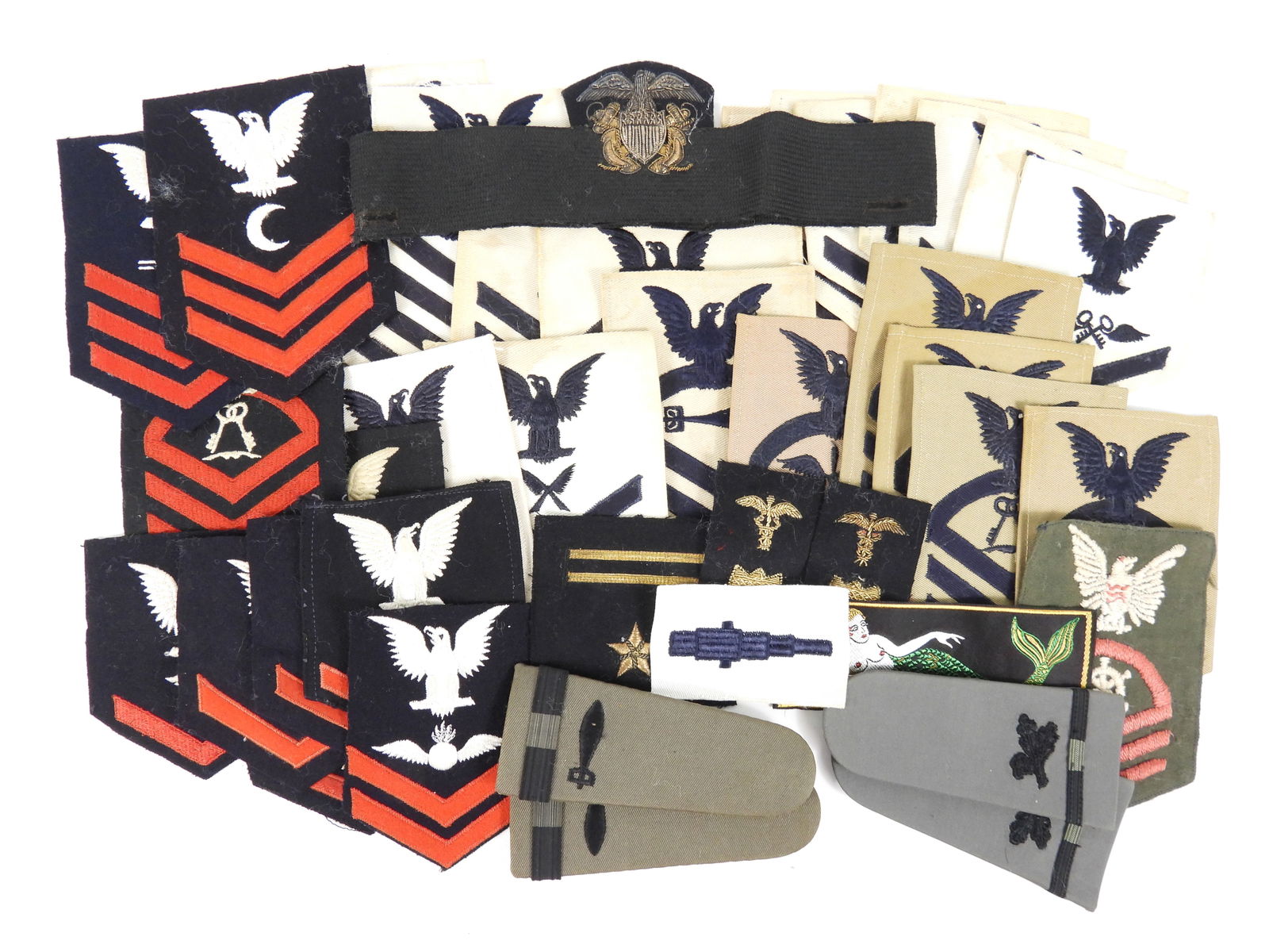 WWII-Era Grouping Of U.S. Navy Insignia (1 of 5)