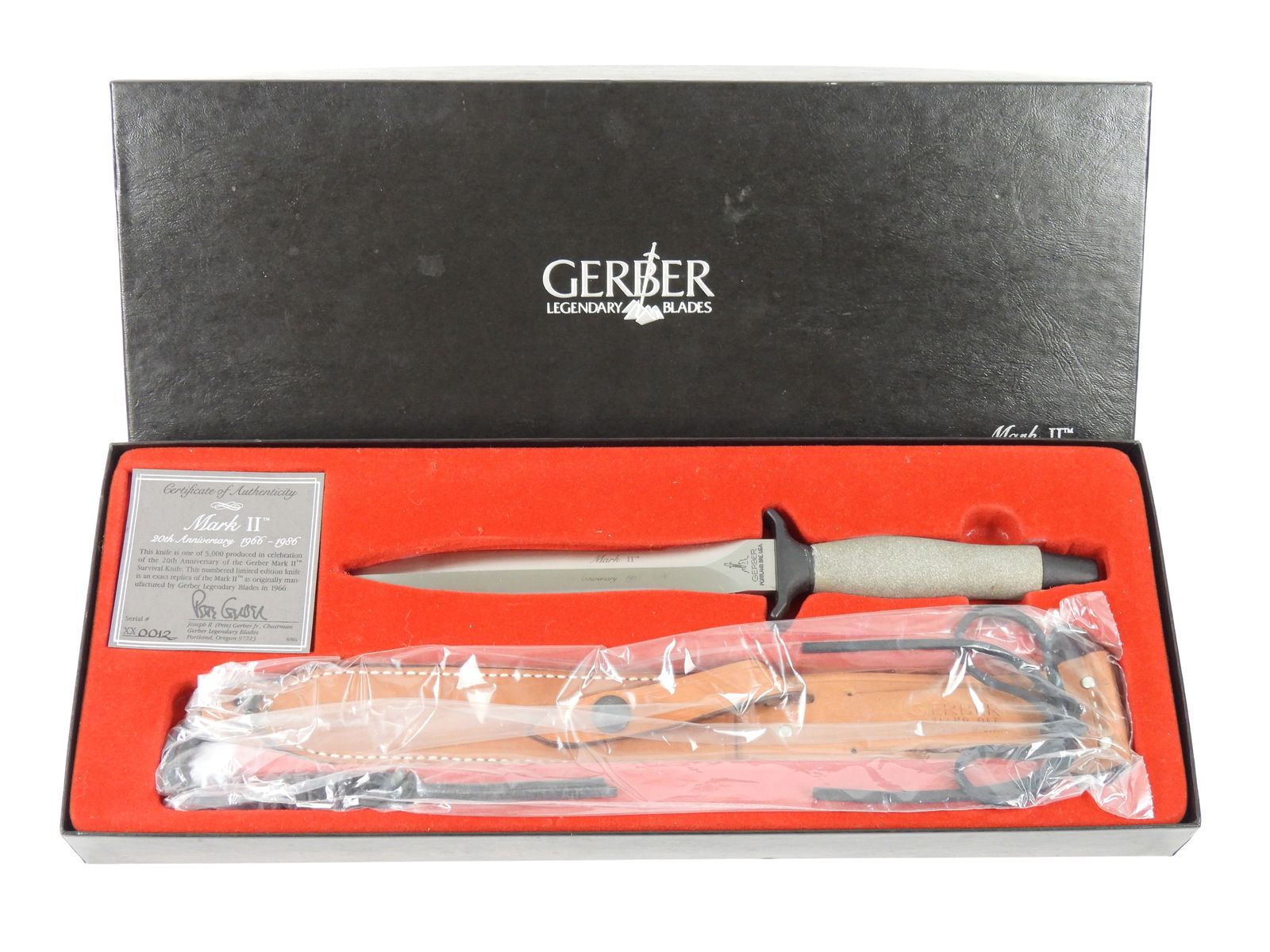 Commemorative Gerber Mark II Knife (1 of 6)