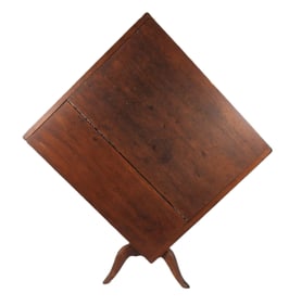 Early Tilt Top Gaming Table