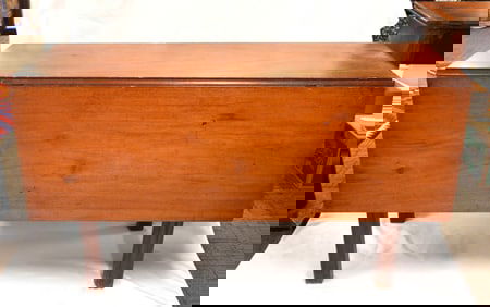Federal Fan Carved Drop Leaf Table