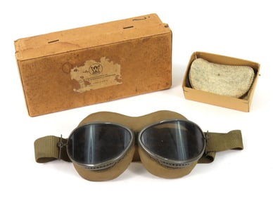 WWII German Luftwaffe M295 Flight Goggles & Box