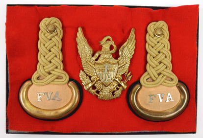 Virginia Epaulets and Cap Plate