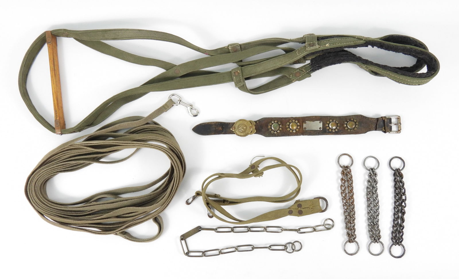 Group of WWII War Dog Leashes and Collars (1 of 14)