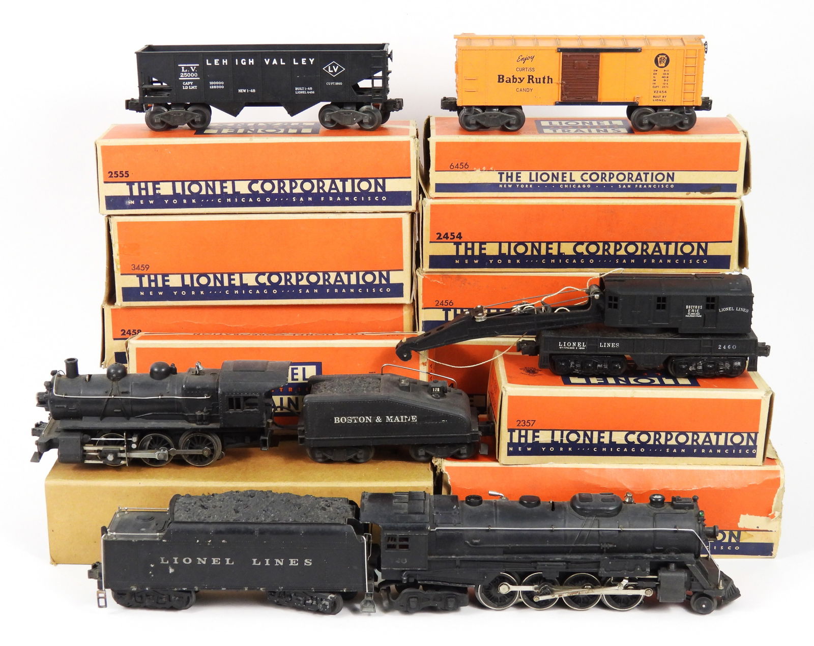 18PC Lionel Electric Train Engines & Cars: United States, Mid 20th Century, Metal. Includes a no. 6454, 2426W, 726, 726-86, two 6456, a 6465, 2420, 22037, 2456, 2458, 3454, 2454, 3459, 2555, 2460, 2461, and 2357.