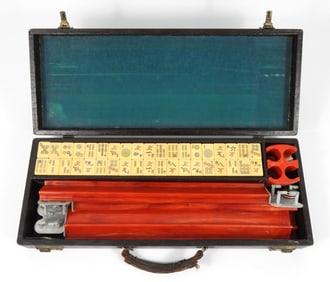 Vintage Bakelite Mahjong Set
