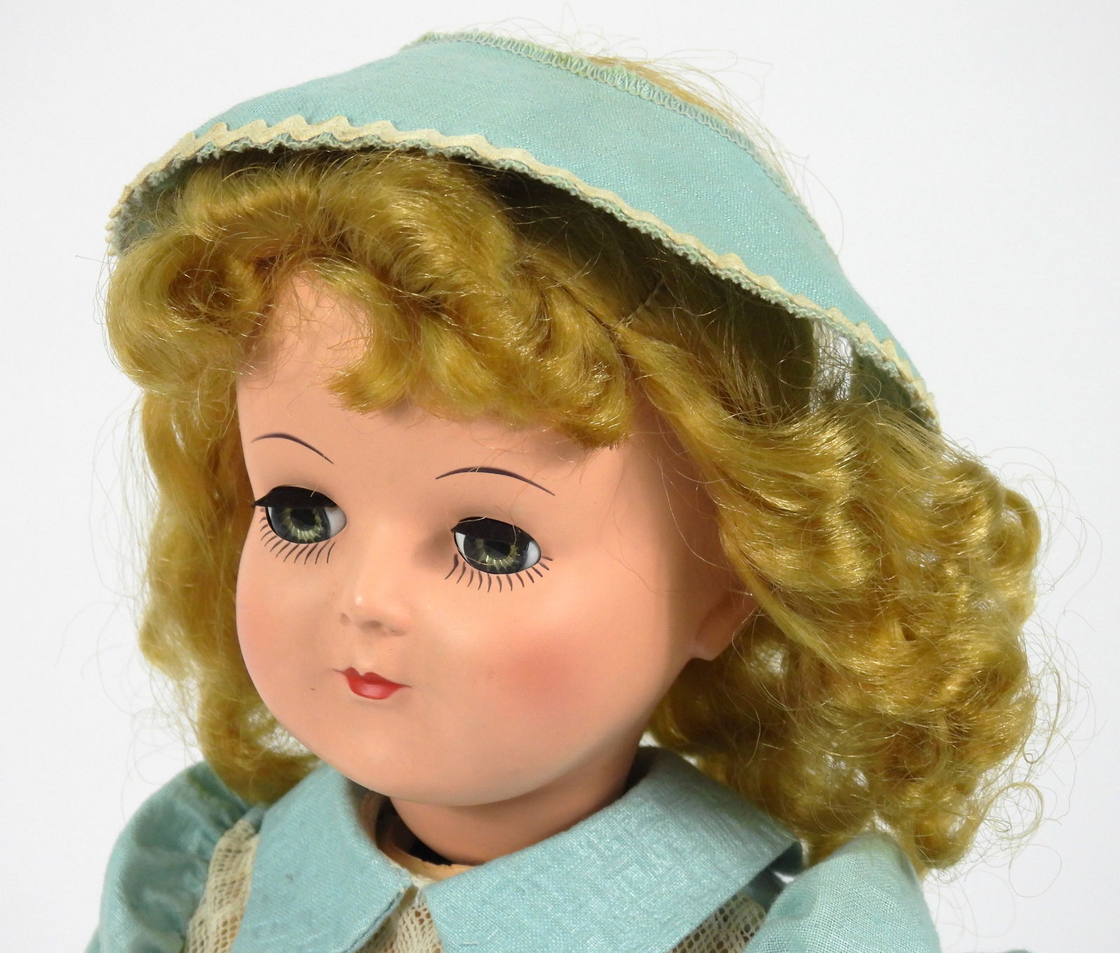 Wanda the Walking Doll w/ Box - 3