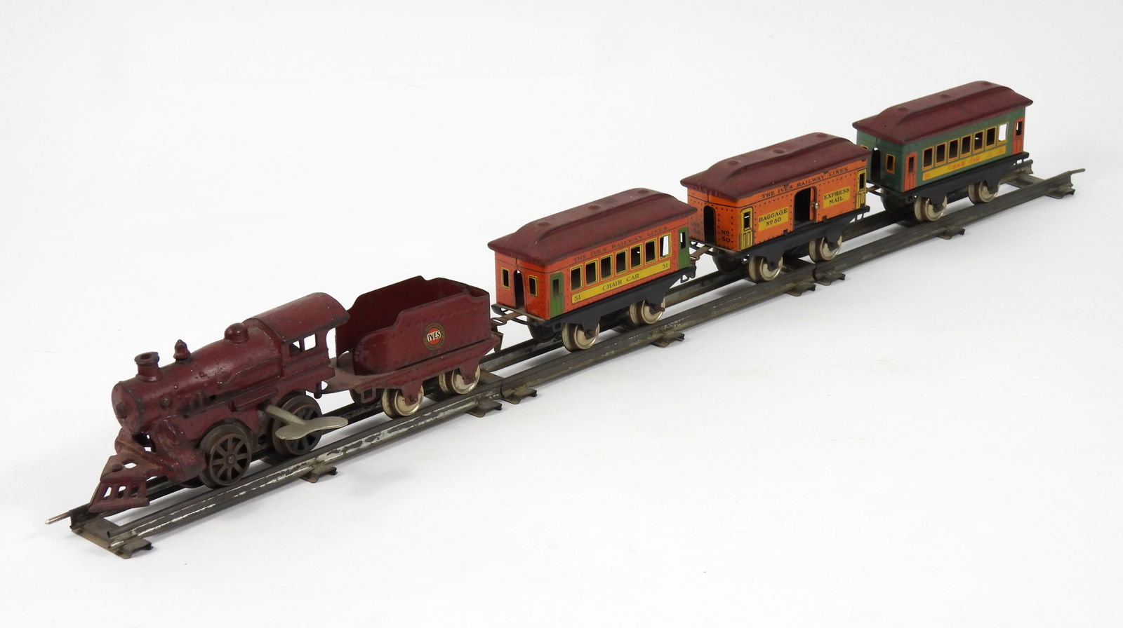 Ives O Gauge Locomotive & Train Cars (1 of 12)
