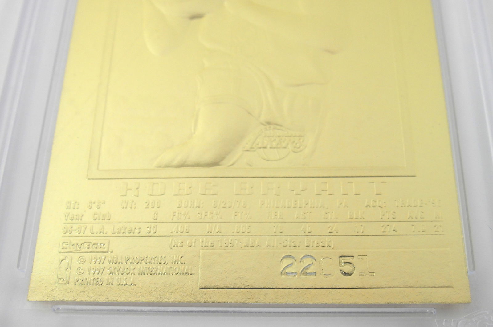 2PC Fleer & Skybox Kobe Bryant WCG Graded Cards - 7