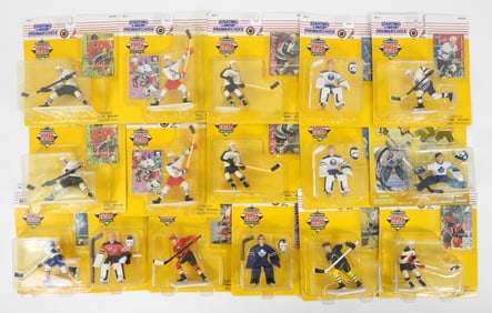 16PC Kenner Starting Lineup Hockey Figures