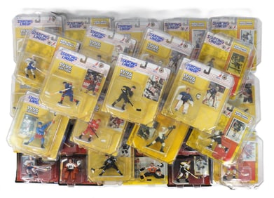 31PC Kenner Starting Lineup Hockey Figures