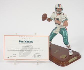 Danbury Mint NFL Display Dan Marino w/COA