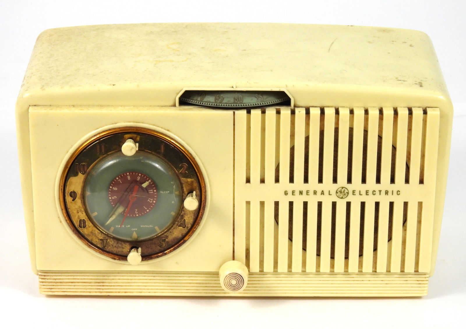 General Electric Model 516F Alarm Clock Radio (1 of 7)