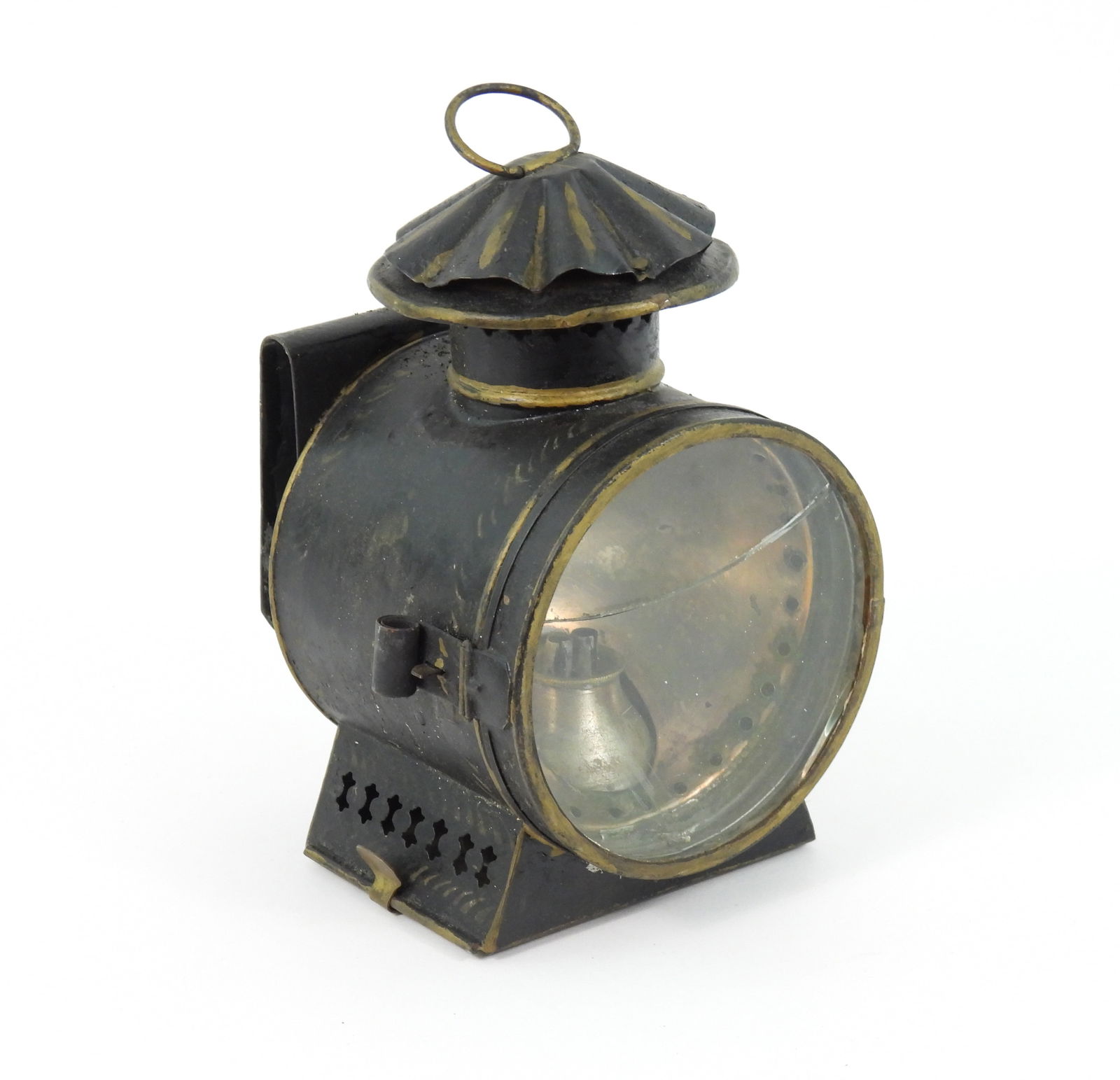 Antique Railroad Lantern (1 of 7)