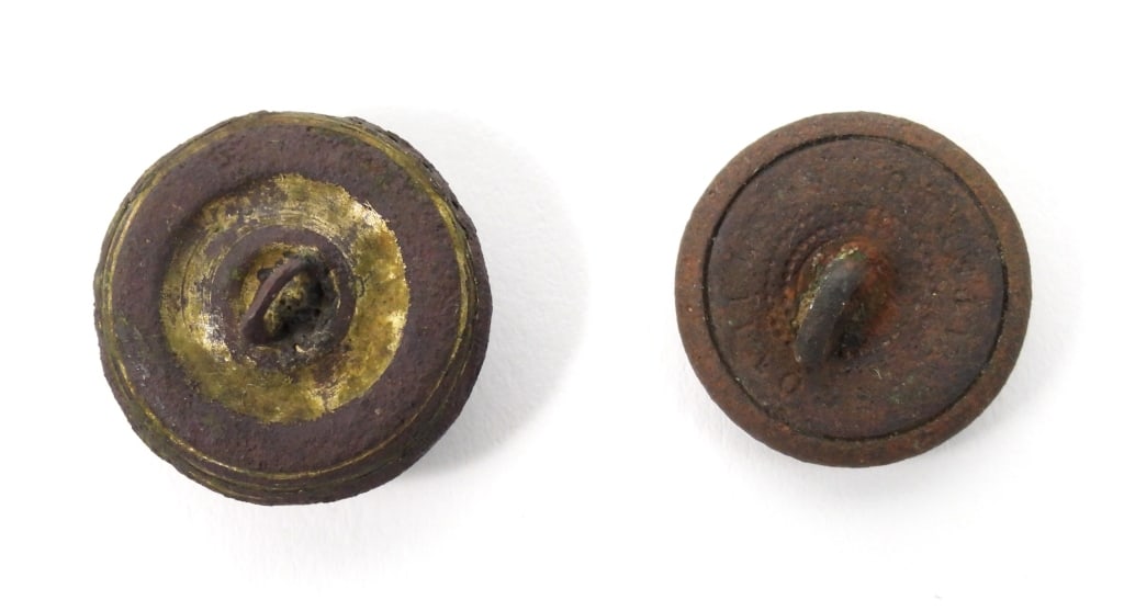 Two Dug Mississippi Buttons - 2