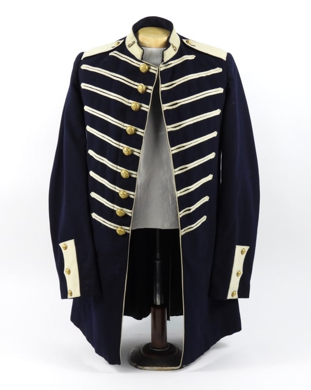 Connecticut Model 1885 Musicians Uniform Coat: Dark blue wool broadcloth body, white false cuffs, collar, shoulder straps and rear false pocket flaps, white mohair tape on the front panels, brass "3" insignia on each side of the collar, brass