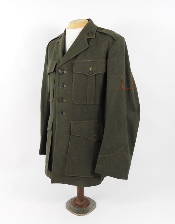 Two US Marine Corps Uniforms - 10