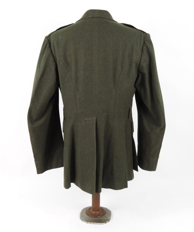 Two US Marine Corps Uniforms - 12