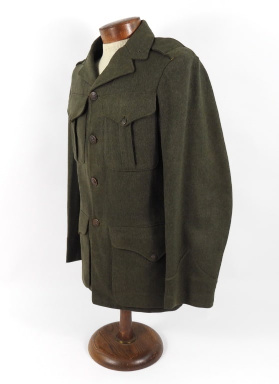 Two US Marine Corps Uniforms - 3