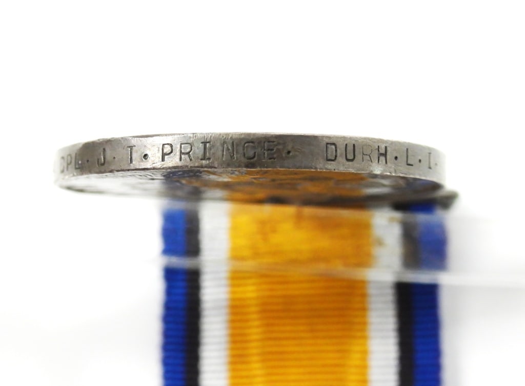 Two WWI British War Medals I'D - 10
