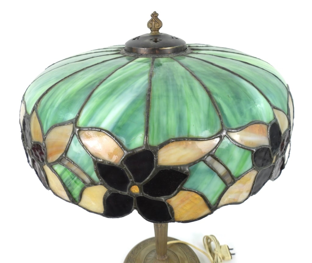 Whaley Style Lead Glass Table Lamp - 2