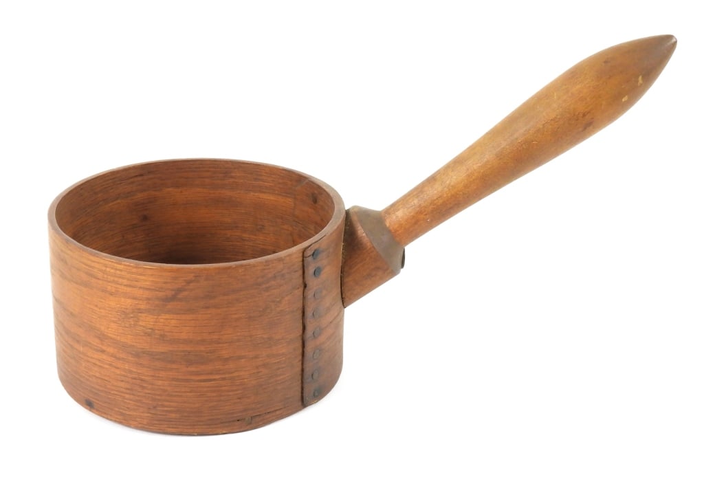 Antique Shaker Style Dry Scoop Piggin: Has center dash marks on bottom flat for center lathe. Copper rivet pins at handle and body lap pins have scooped taper holes. No drilled handle leather loop hole or cut flat handle points like later