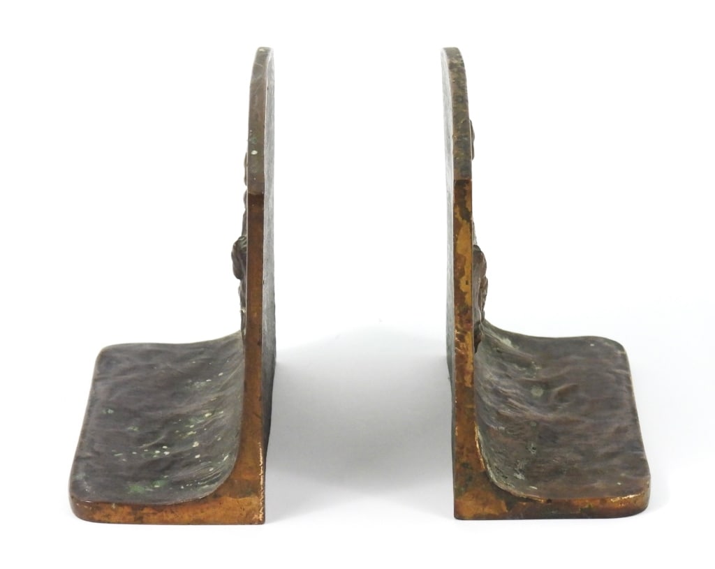 Pr. Bronze Buffalo Hunt Book Ends - 2