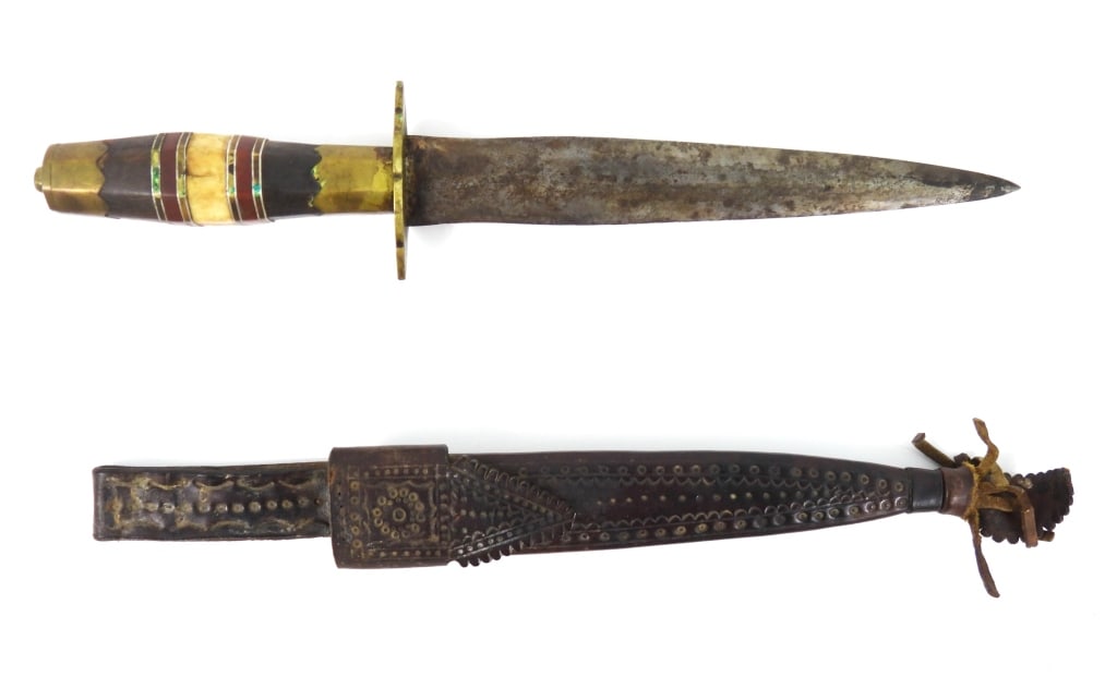 Heavy Belt Knife With Tooled Sheath (1 of 7)