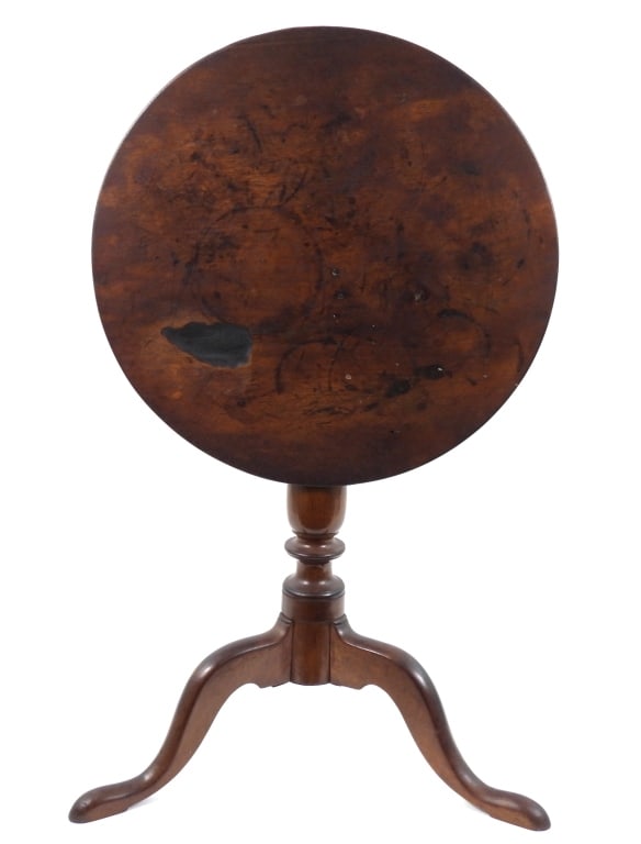 18th-C Queen Anne Tilt Top Tea Table - 6