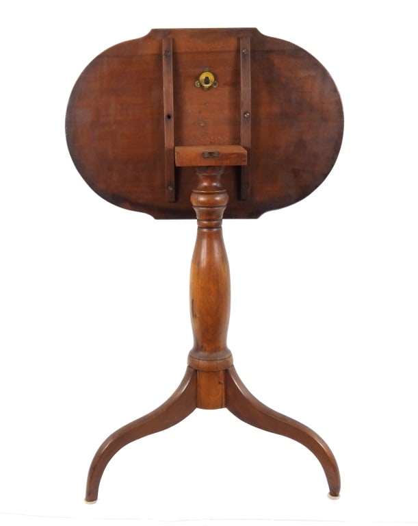 19th-C Tilt Top Candlestand Table - 4
