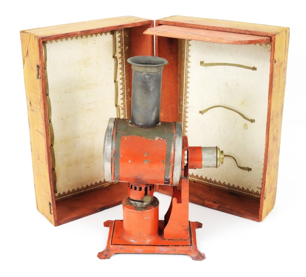 Antique Magic Slide Lamp W-Box: Original wood box with lamp only, no slides present. Appears to be German made and maybe the Climax version. Front of case right corner has been cut and repaired.
