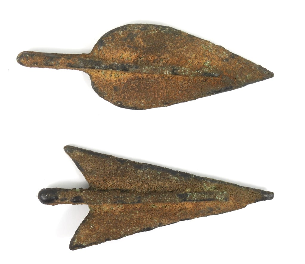 2 Large Heavy Bronze Age Points: Both are mid ribs form. Leaf measures 4-3/4" x 1-1/2" wide and the other measures 4-1/2" x 1-7/8" wide.