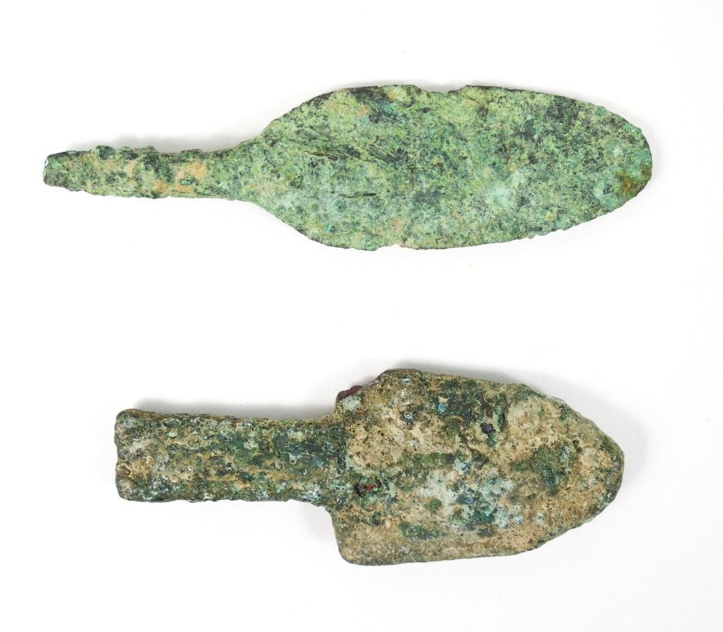 2 Ancient Bronze Points: Appear to be Luristan 1000-2000 BC. One measures 2-1/4" long and the other one is 2" long.