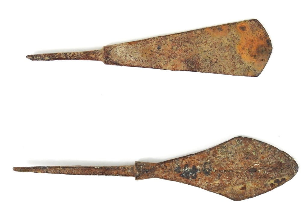 2 Ancient Persian Iron Points: Spear or arrow heads that appear to date to the 1st millenium BC. Longest is 4" long and the other is 3-1/2 long.