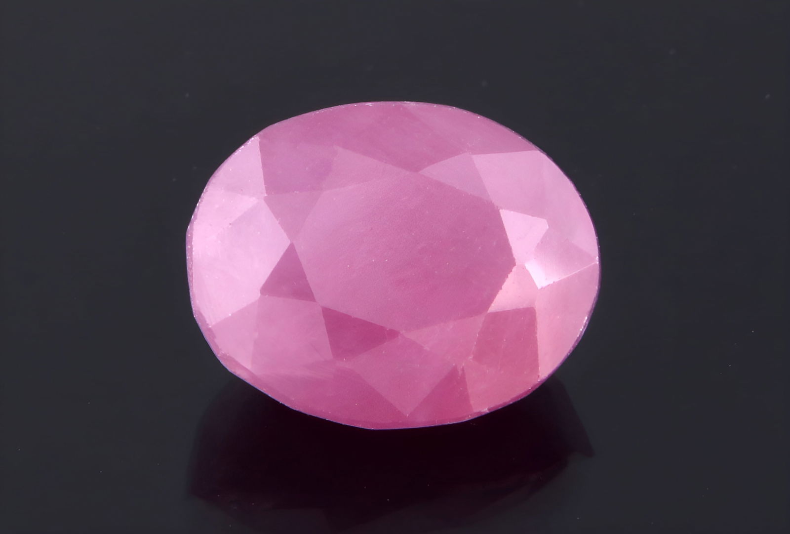 AAA Natural Unheated Ruby - 4.02 Cts (1 of 5)