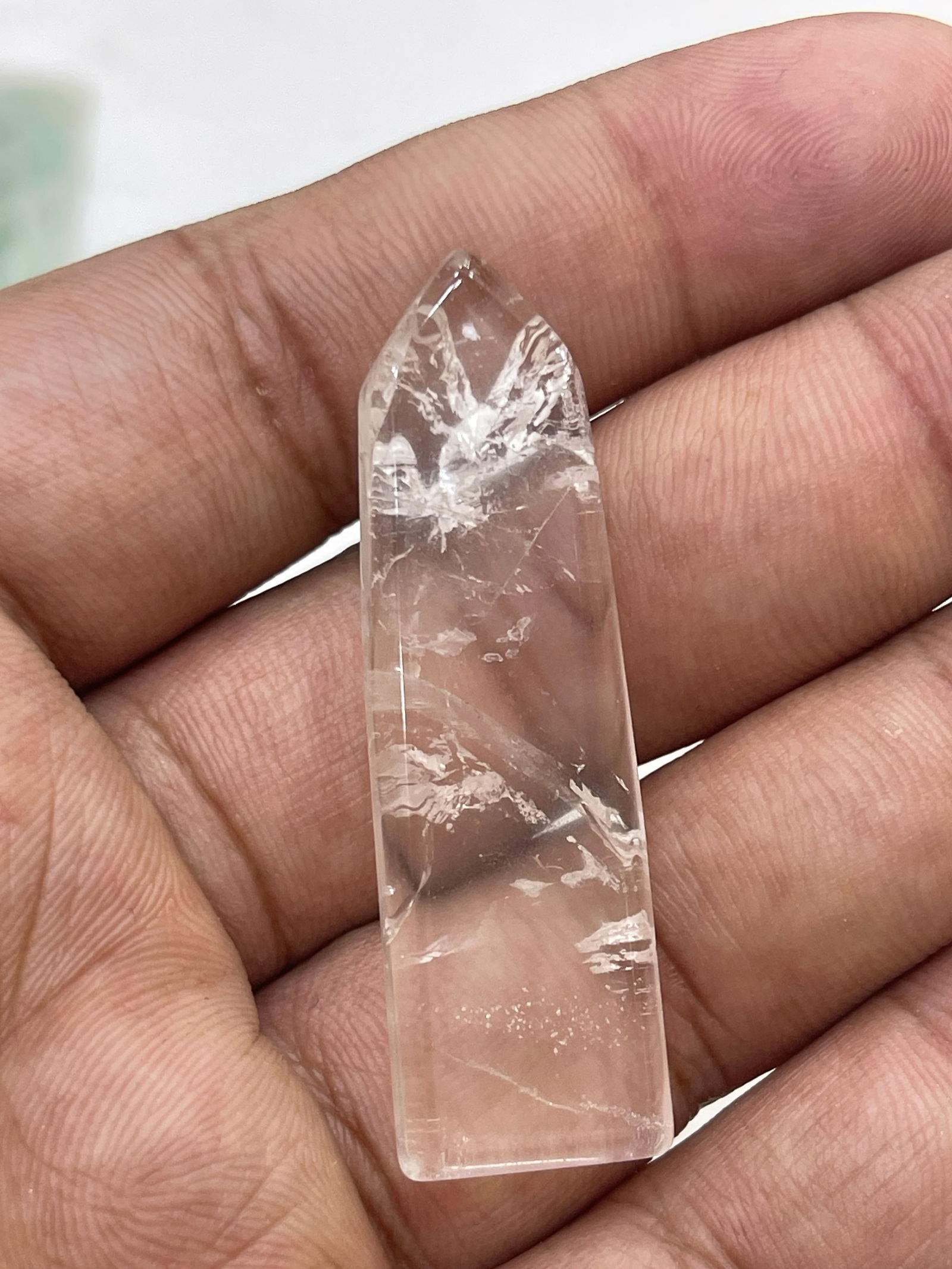 Beautiful 43.78 Cts Natural White CrystalQuartz Healing Point (1 of 2)
