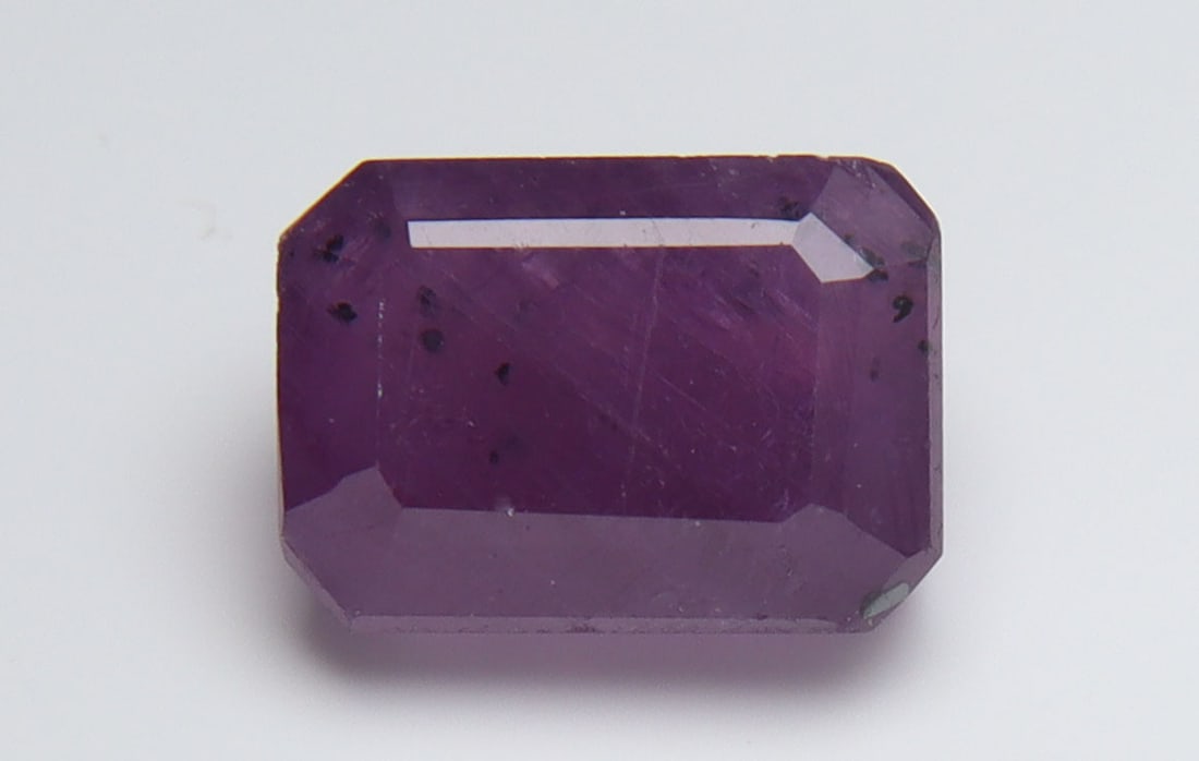 Lovely Natural Unheated Ruby - 2.63 Cts (1 of 4)