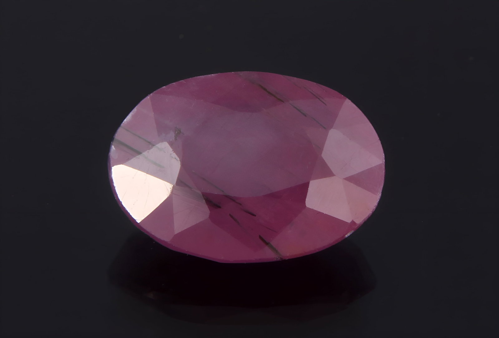 Fabulous 1.95 Cts Natural Unheated Ruby (1 of 5)