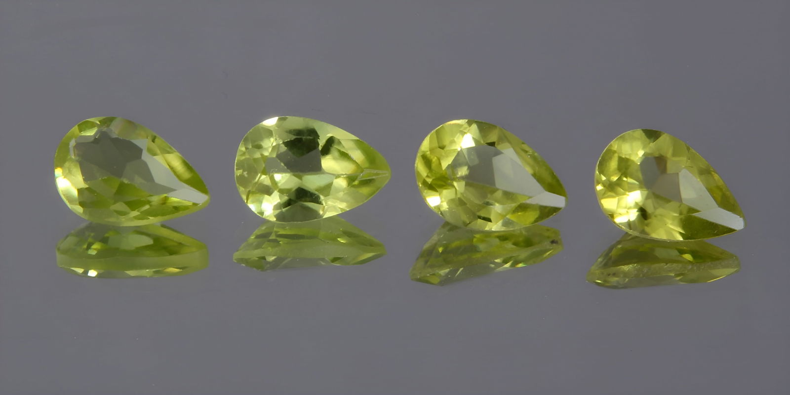 AAA 1.66 Cts Natural Peridot Set (1 of 5)